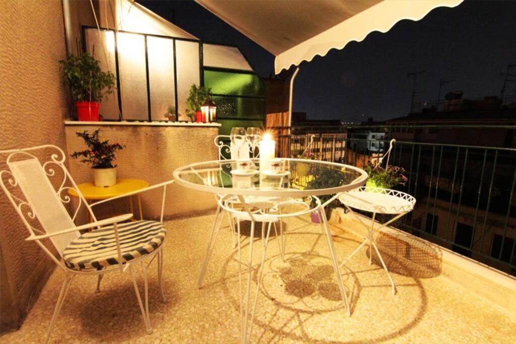 Charming Rooftop Nest With Awesome Acropolis View Downtown Athene Buitenkant foto